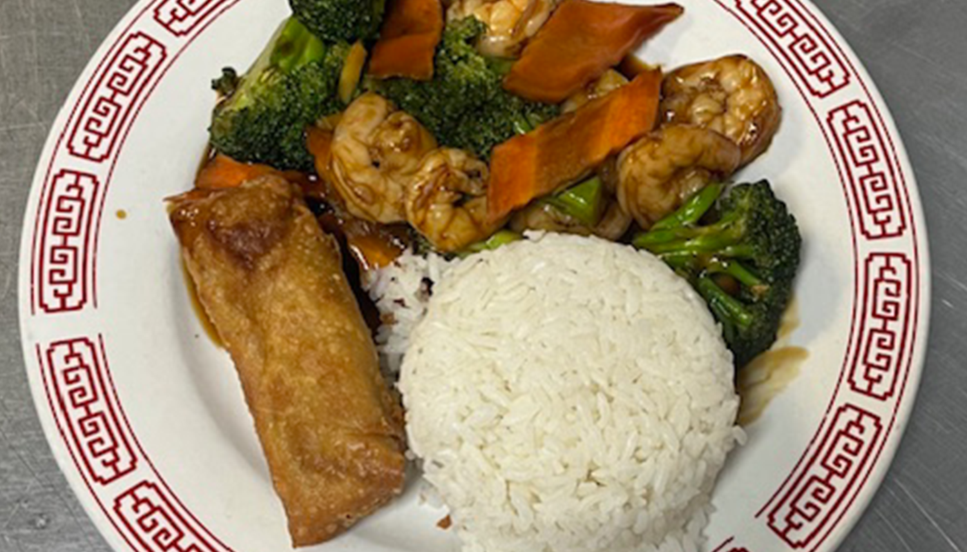 35. SHRIMP W/ BROCCOLI image